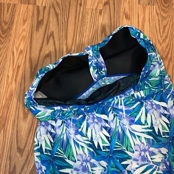 NWOT Shore Fit Tankini Top, Swimsuit, 22W - Picture 7 of 7
